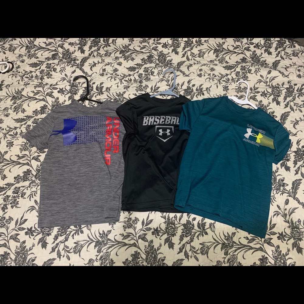 Under Armour Youth Boys Shirts Small